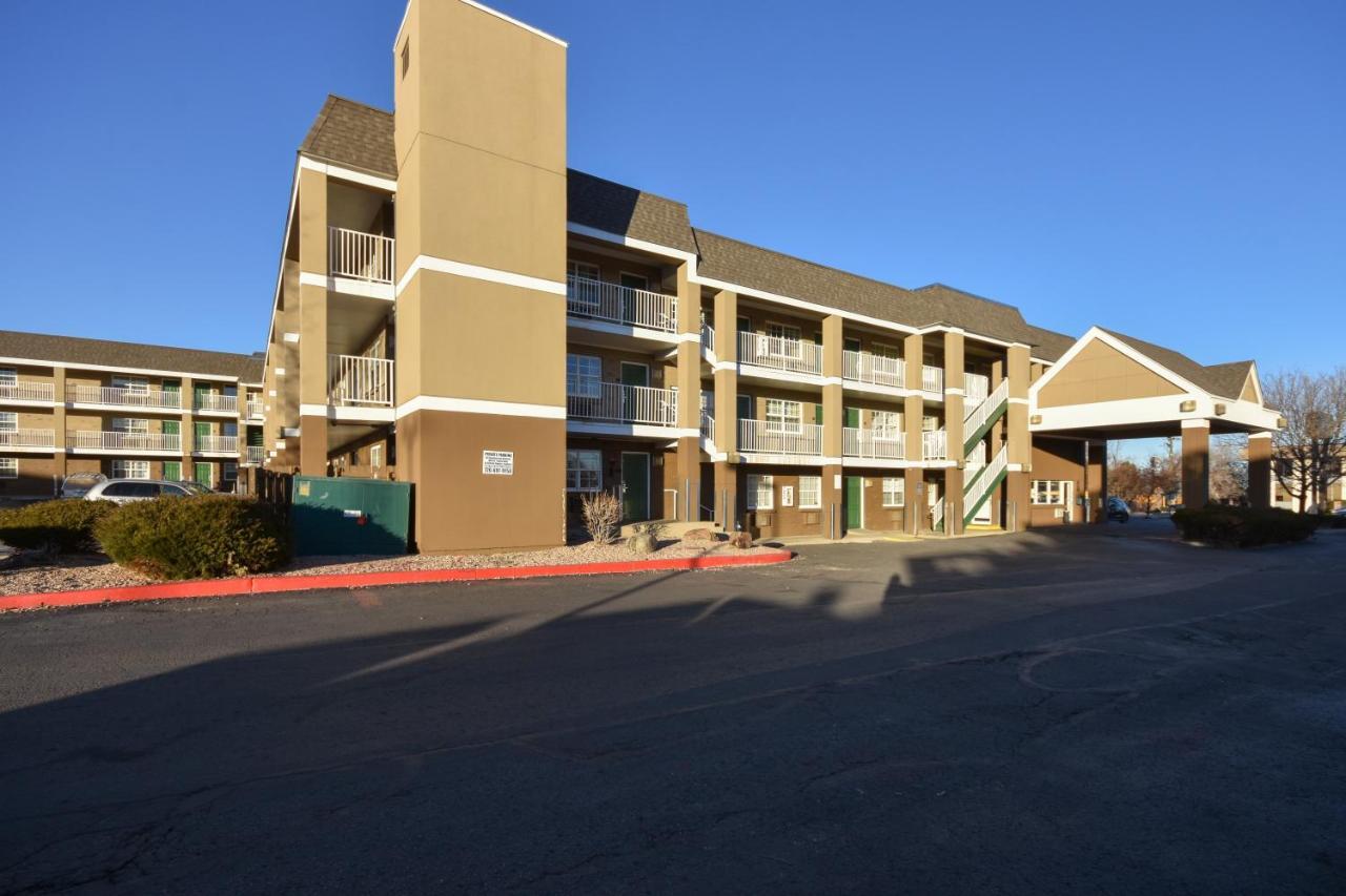 Hometowne Studios By Red Roof Denver - Lakewood West Экстерьер фото