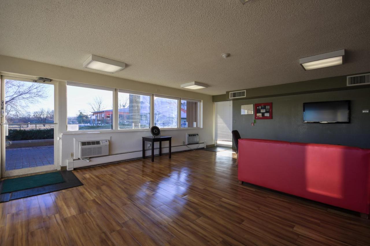 Hometowne Studios By Red Roof Denver - Lakewood West Экстерьер фото