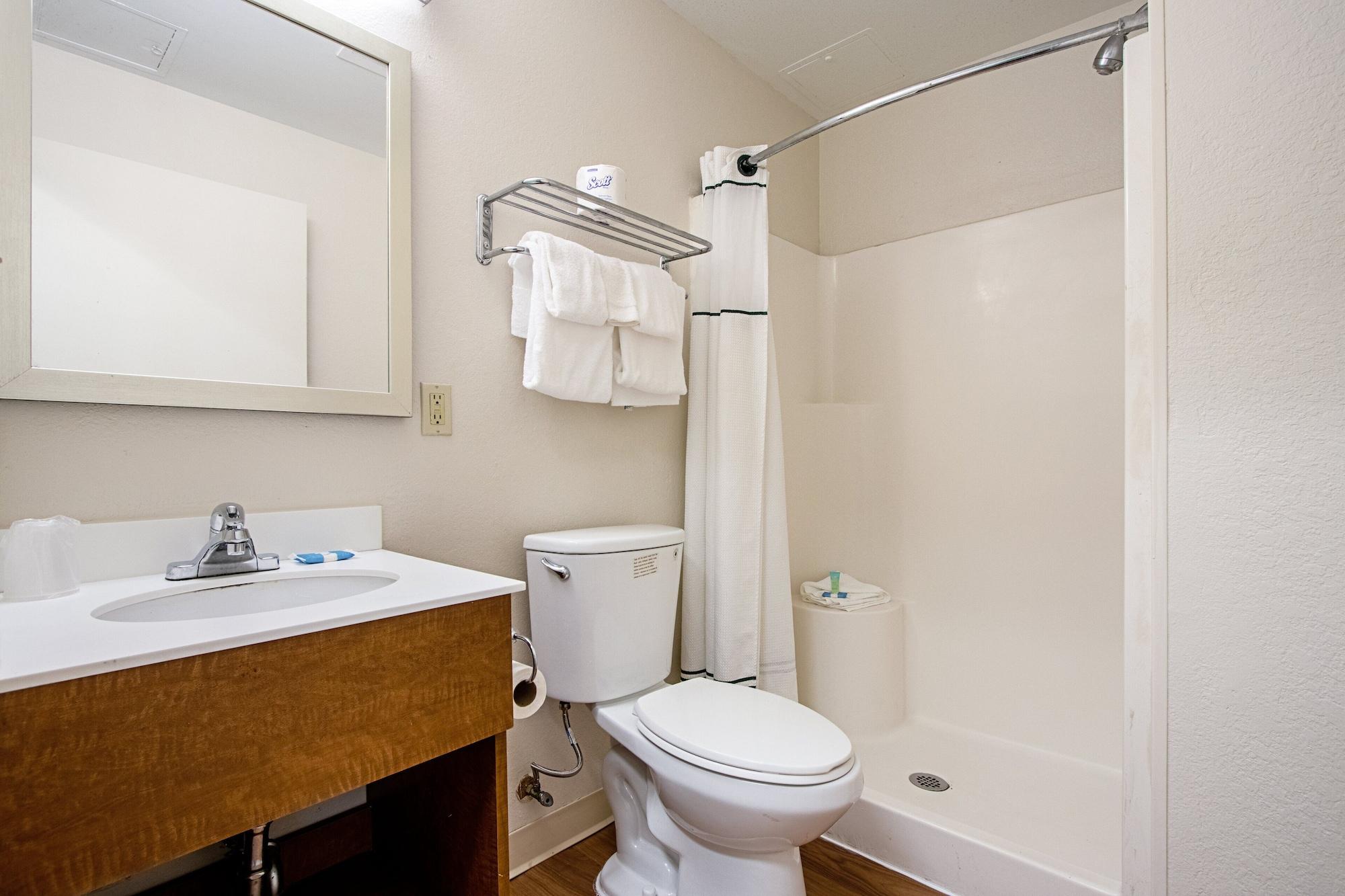 Hometowne Studios By Red Roof Denver - Lakewood West Экстерьер фото