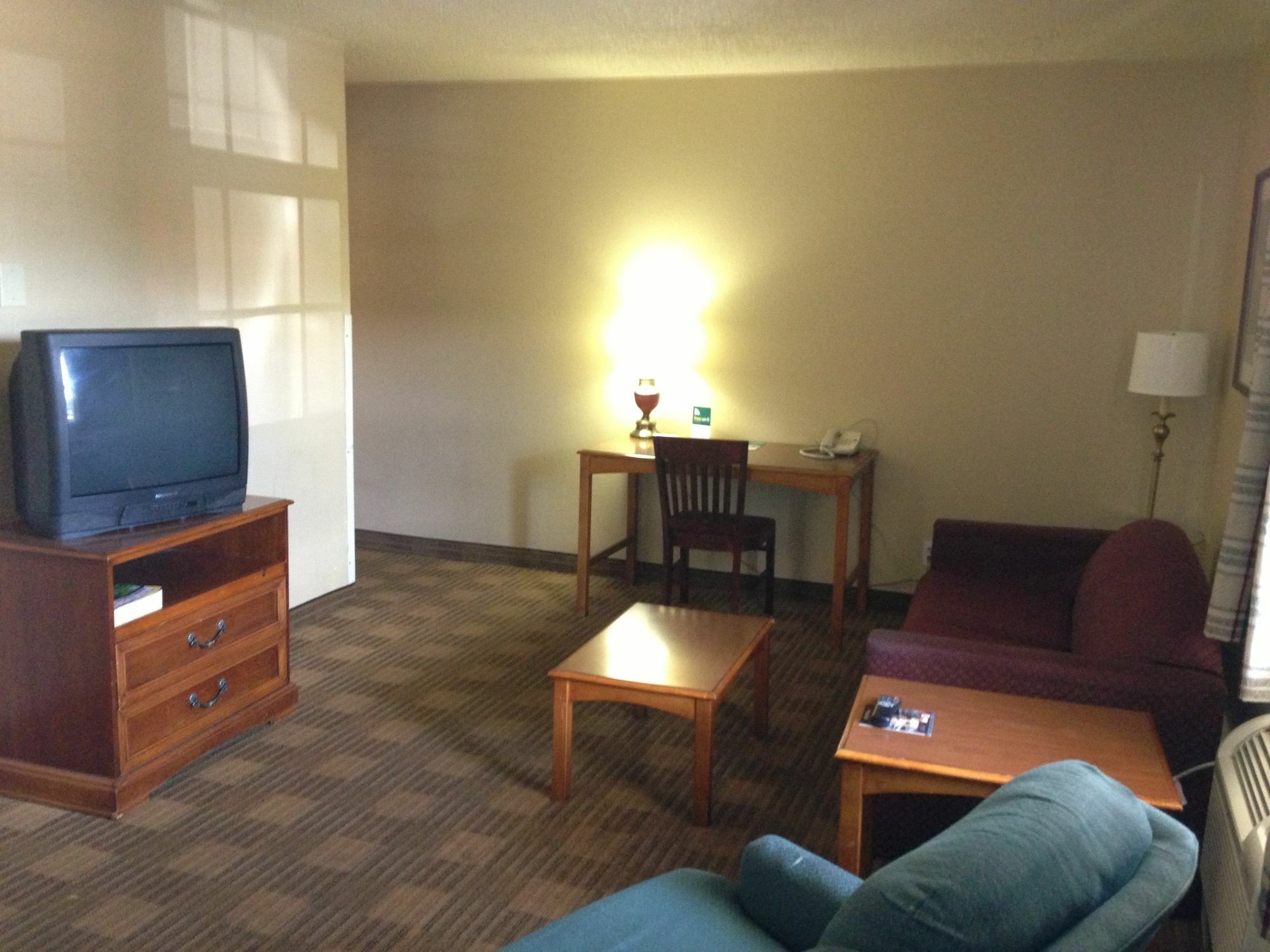Hometowne Studios By Red Roof Denver - Lakewood West Экстерьер фото